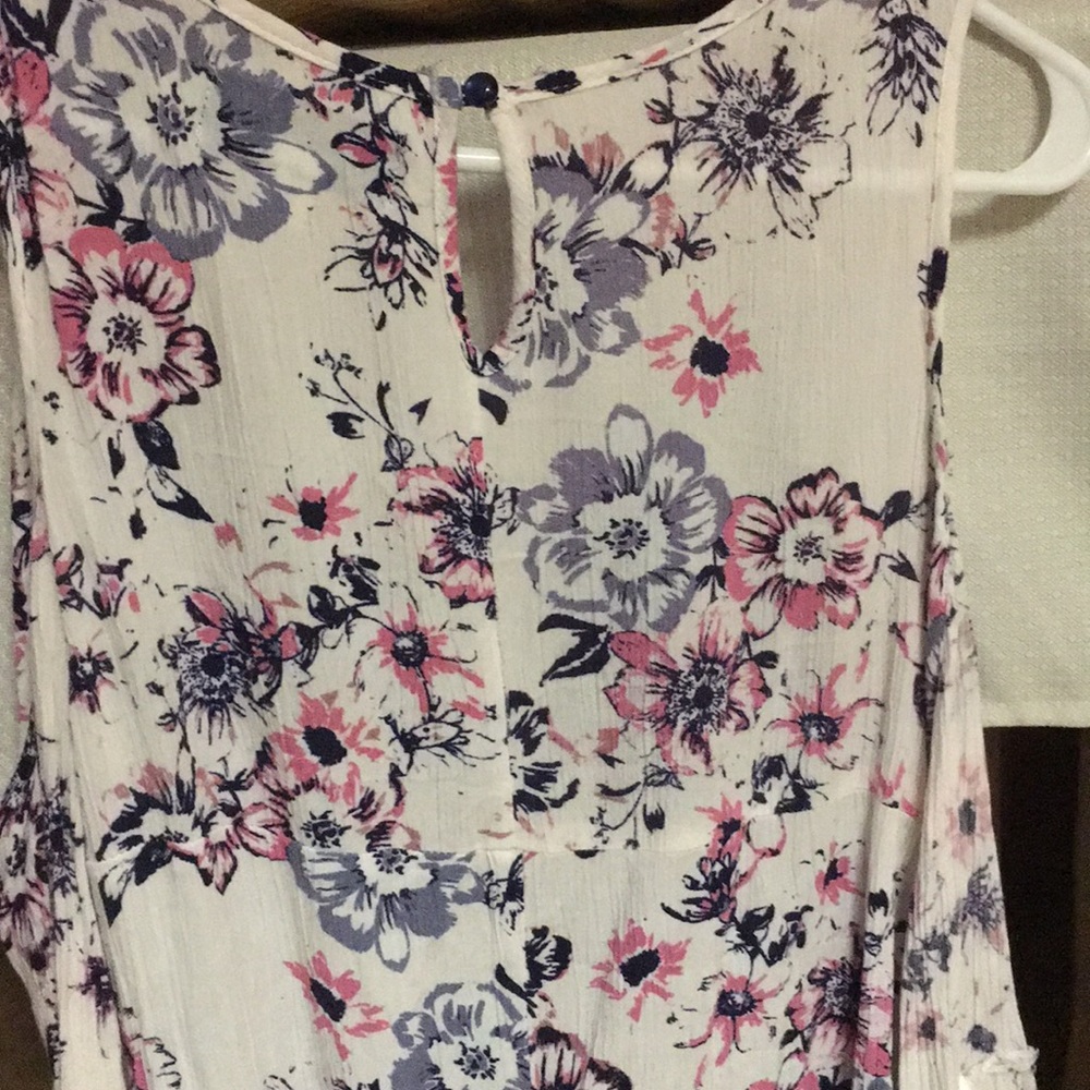 Blouse - Picture 2 of 5